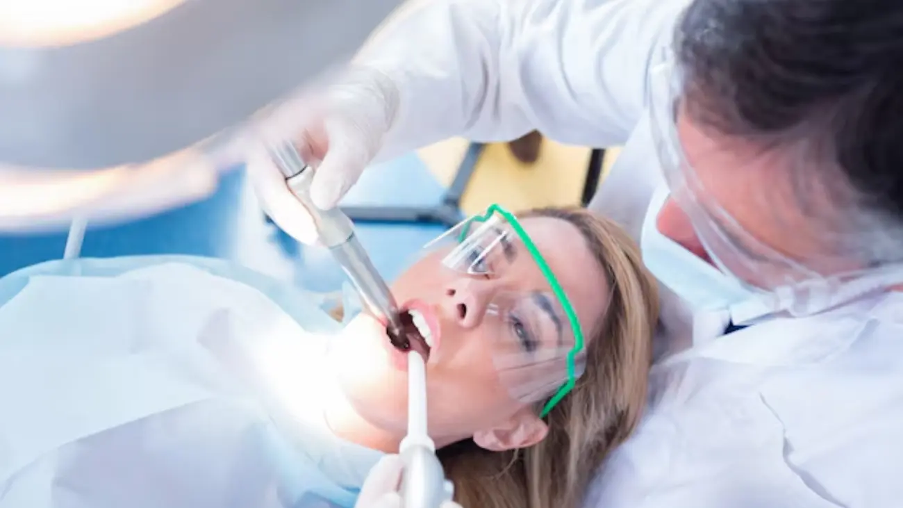 Wisdom teeth cleaning service at ATOS Medical Center