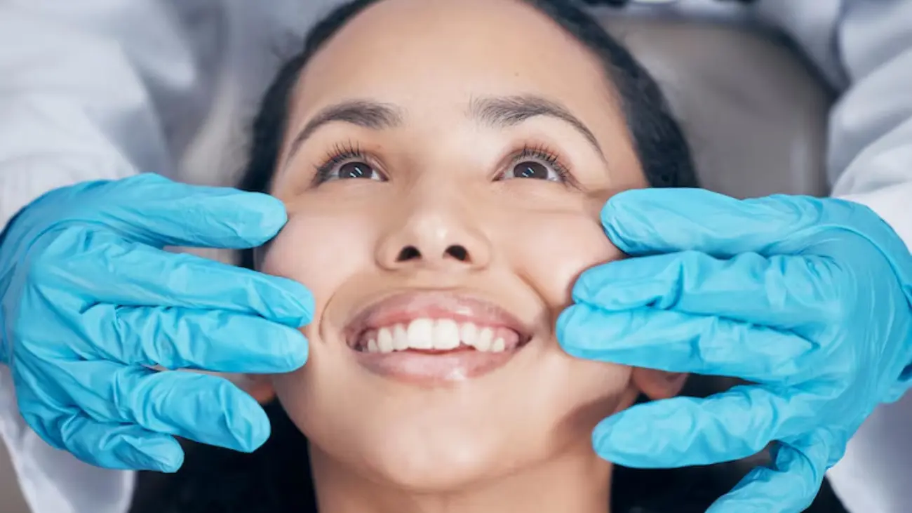 Before and after dental contouring results