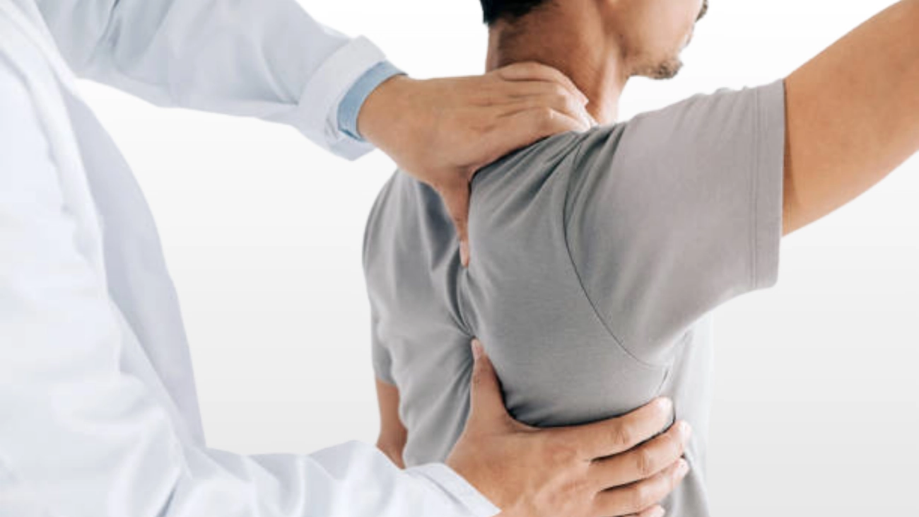 علاج الكتف في ATOS Medical Center قطر